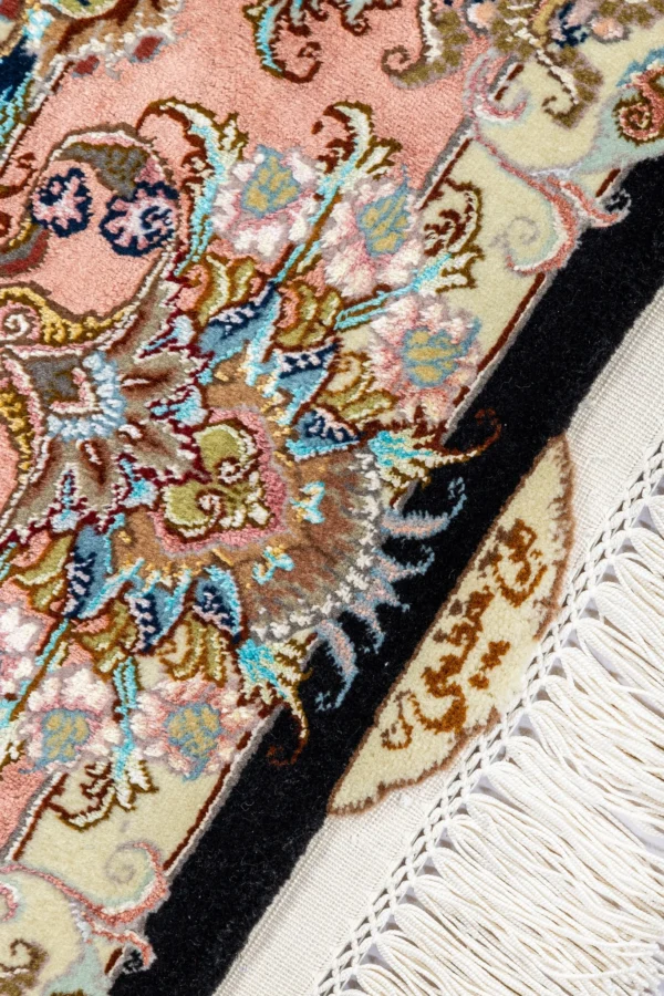 Persian Tabriz Khatibi carpet hand-knotted with floral motif in fine wool and silk, 60 Raj knots, black field