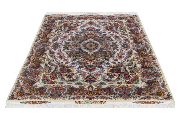 Persian hand-knotted Tabriz carpet with signature Khatibi floral motif, 60 Raj, fine wool and silk, measuring 2.10×1.54m – masterpiece craftsmanship from Iran.