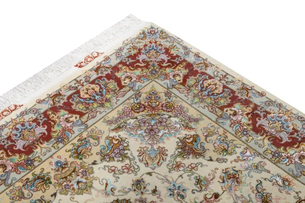 Hand-knotted Persian Tabriz Khatibi rug with intricate floral medallion and red border – 100% wool pile with silk , 55 Raj craftsmanship, 3 sqm