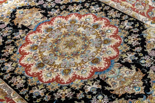 Hand-knotted Persian Tabriz Khatibi silk and wool rug with floral medallion, 60 Raj, 3 sqm