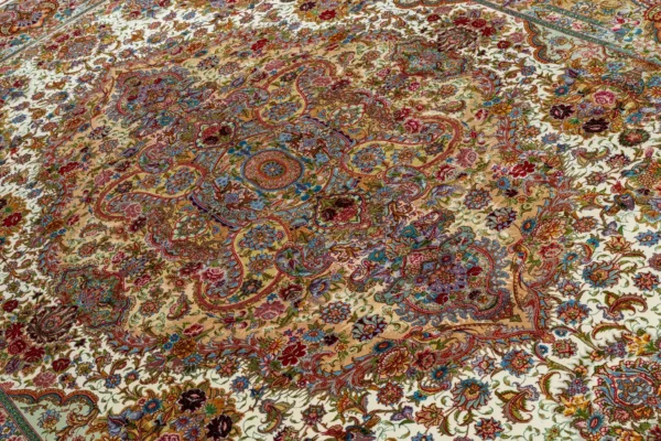 Royal Tabriz - Finest Salaari masterpiece in 70 Raj - Image 3