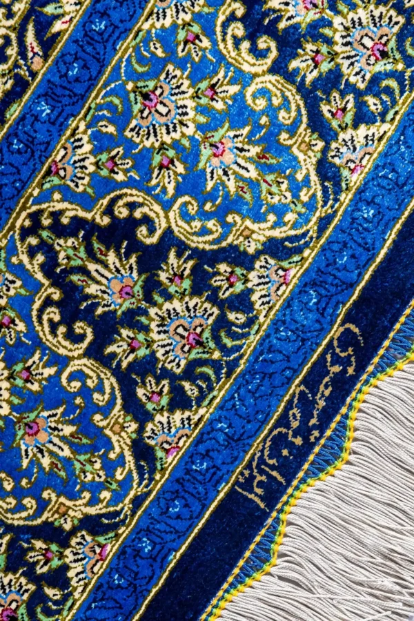 Sapphire Elegance - A collectible Persian silk - Image 6